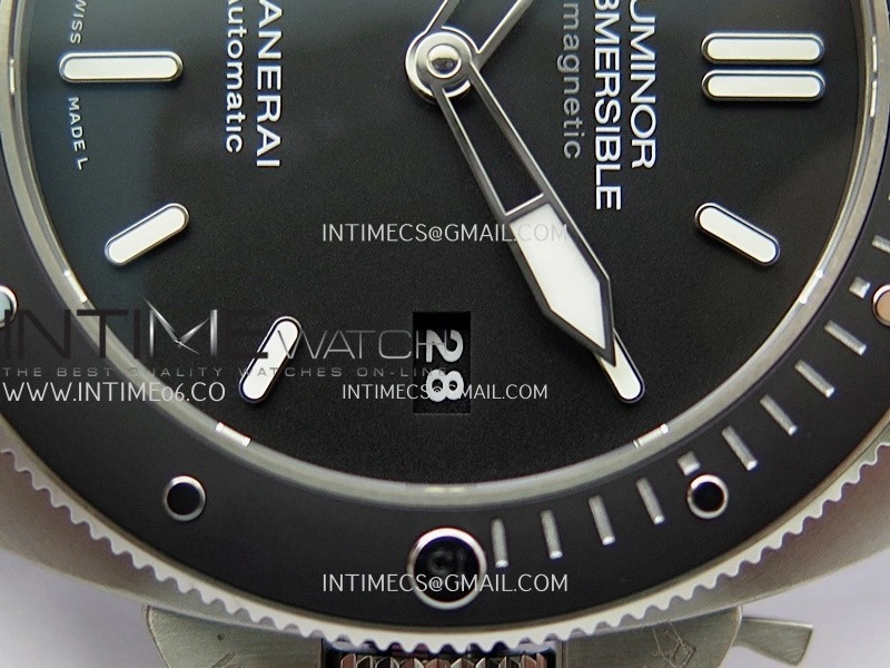 PAM1389 Titanium Submersible Black Ceramic Bezel VSF 1:1 Best Edition Black Dial On Black Rubber Strap P.9010 Clone